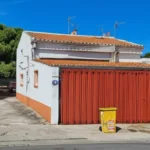 Vaciar pisos en L’Escala